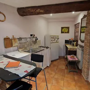  Appartamento Monolocale In Tipica Casa Ligure