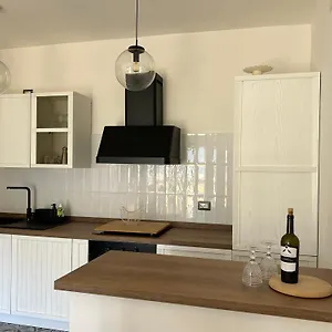 https://il-grecale.hotelsalgherosardinia.com